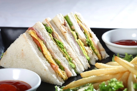 Công thức làm bánh mì sandwich chưa bao giờ dễ đến thế