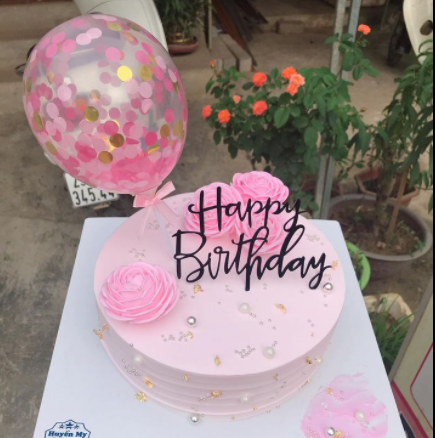 BB07 - Bánh sinh nhật bong bóng màu hồng dễ thương