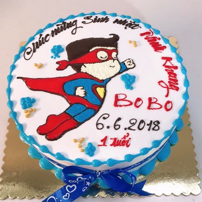 Superman đến rồi - bánh kem bé trai