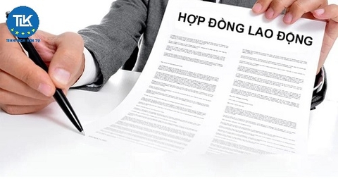 TỪ NĂM 2026 HỢP ĐỒNG LAO ĐỘNG ĐIỆN TỬ CÓ GIÁ TRỊ PHÁP LÝ NHƯ VĂN BẢN GIẤY