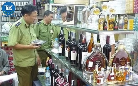 Hồ sơ xin Giấy phép bán lẻ rượu gồm những gì? Hướng dẫn chuẩn 2026