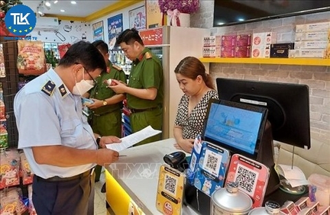 Hồ sơ xin Giấy phép bán lẻ rượu – Checklist chuẩn 2026