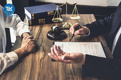 Người chưa thành niên nhận giấy mời, giấy triệu tập trong vụ án hình sự tại tỉnh Phú Thọ cần làm gì? (MỚI NHẤT)