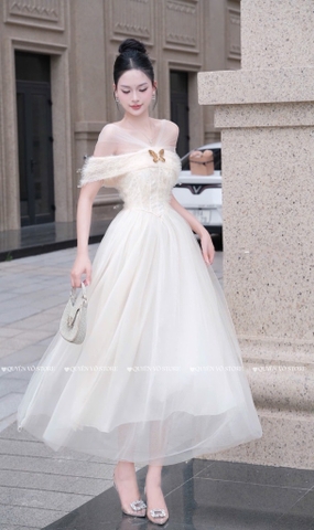 Đầm trễ vai xòe dáng dài