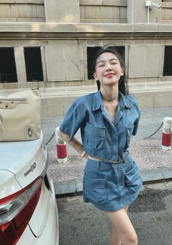 Set sơ mi jean tưa chân váy