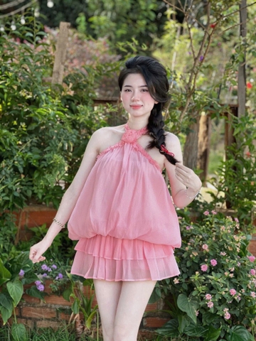 Set áo voan hồng cổ yếm chân váy xòe tầng