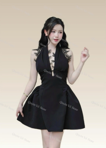 Đầm yếm phối ren lưng - Đen