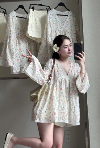 Set Babydoll hoa cổ V tay loe