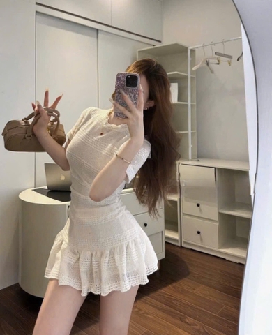 Set đầm ren trắng
