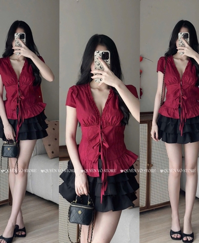 Set áo đỏ cổ V chân váy đen tầng