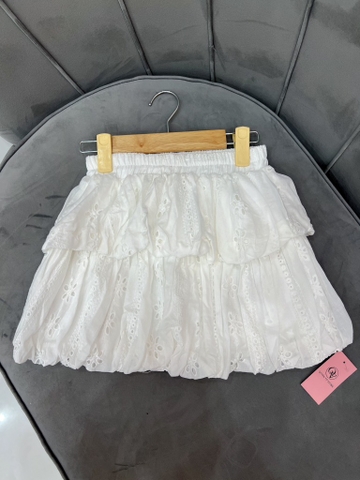 Chân váy tầng trắng