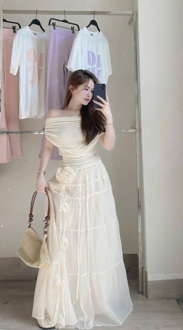Set áo trắng trễ vai nhún chân váy midi đính hoa