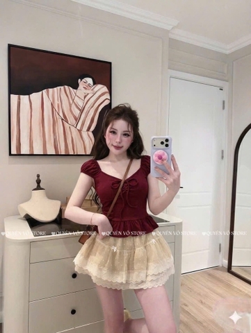 Áo thun cổ tim lai bèo
