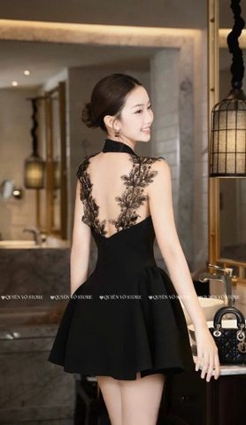 Đầm yếm phối ren lưng - Đen