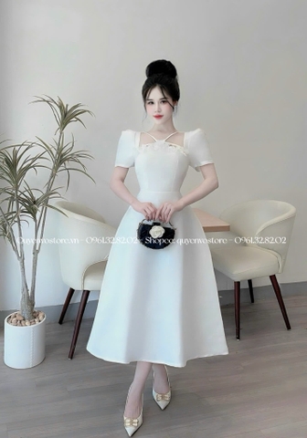 Đầm tafta hoa cổ V