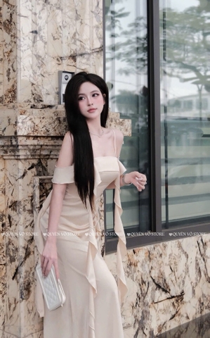 Đầm lụa 2 dây trễ vai - Kem