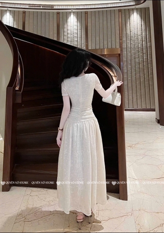 Đầm ren cổ vuông dáng dài - Be