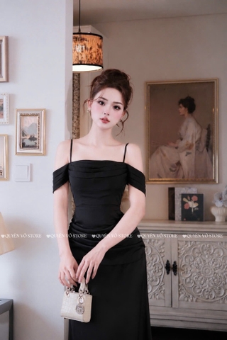 Đầm lụa 2 dây trễ vai - Đen
