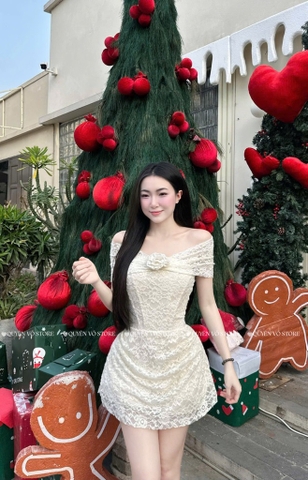 Đầm ren ôm body trễ vai - Kem