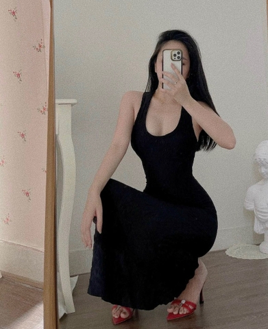 Đầm thun maxi sát nách hở lưng
