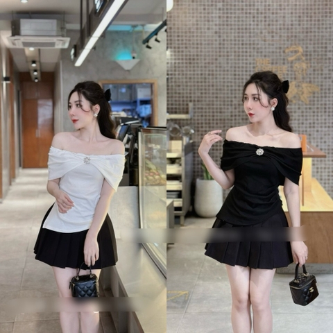 Áo trễ vai kèm tag đá bling