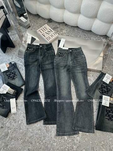 QJ 5730 Quần jean loe Chanel túi sau