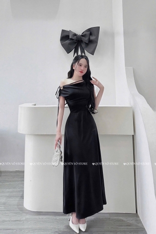 Đầm lụa lệch vai tag bướm - Đen