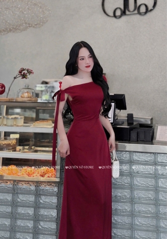 Đầm lụa lệch vai buộc nơ dài - Đỏ