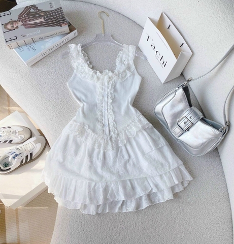 Set áo trắng viền ren sát nách chân váy tầng