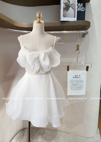Đầm tơ 2 dây hoa ngực đính đá - (Freesize dưới 54kg)