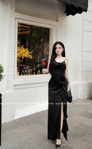 Đầm 2 dây hoa eo xẻ đùi - Đen
