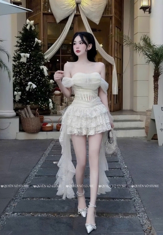 Đầm thiết kế trễ vai tua công chúa