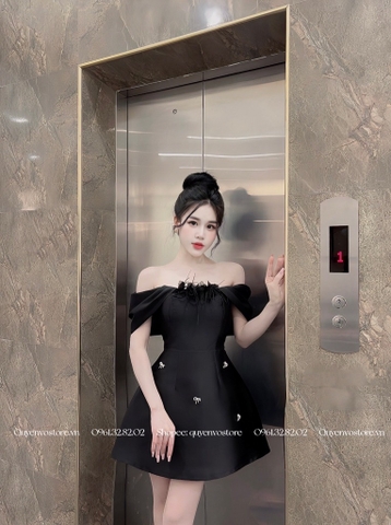 Đầm tafta đính hoa ngực
