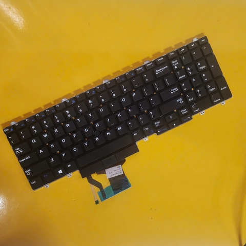 Bàn phím laptop Dell Precision 3520