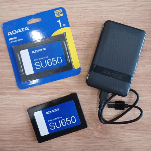 Ổ cứng di động SSD 2.5'' 1TB Adata SU650 chống va đập