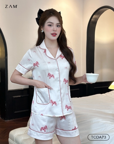 MÃ TCDA73 - BỘ NGẮN TAY QUẦN ĐÙI NGỰA CHẤM BI HỒNG