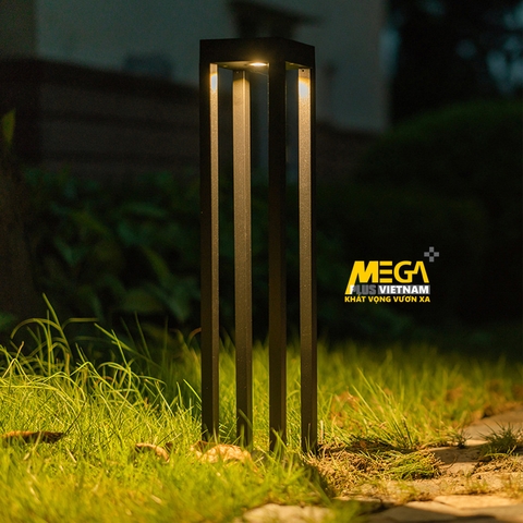 Đèn LED 4 cạnh cột nhôm đúc vuông sân vườn biệt thự cao cấp