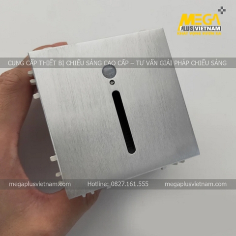 Đèn âm tường cầu thang có cảm biến vuông cao cấp