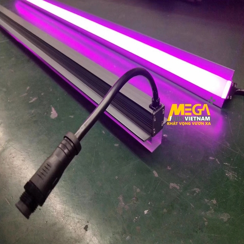 Đèn LED thanh chiếu sáng mặt tiền tòa nhà ngoài trời IP65
