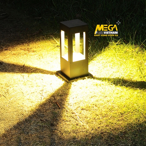 Đèn LED 4 cạnh cột nhôm đúc vuông sân vườn biệt thự cao cấp
