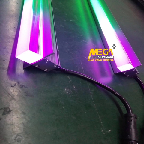 Đèn LED thanh chiếu sáng mặt tiền tòa nhà ngoài trời IP65