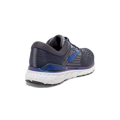 Brooks Transcend 6 Nam