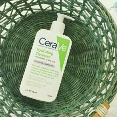 Sữa rửa mặt dưỡng ẩm Cerave Hydrating Cleanser