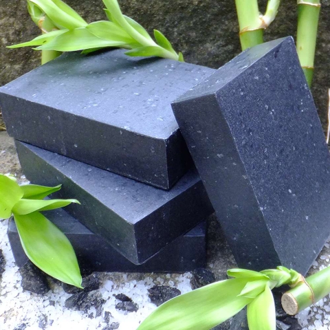 Xà phòng than hoạt tính thải độc da Chagrin Valley Bamboo Charcoal Soap