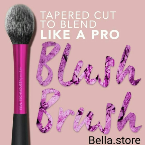Cọ Má Hồng Real Techniques Blush Brush