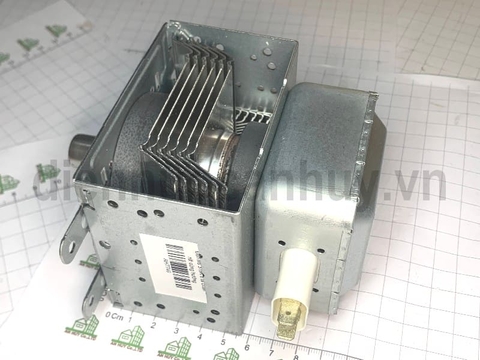Súng lò vi sóng 319K 6 lá chân rời cùng hướng