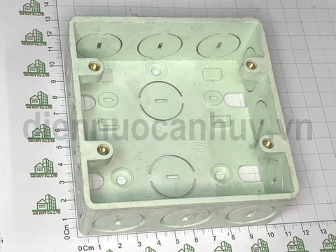 Đế âm Sino dùng cho mặt 4, 5, 6 hạt chữ nhật hoặc kết hợp 1 át cóc với 2 mô dun S2158