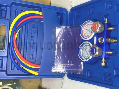 Đồng hồ nạp gas đôi có dây Value VMG-2-R22-B