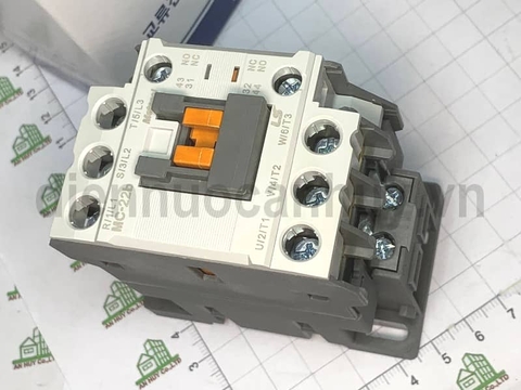 Khởi động từ MC-22b LS