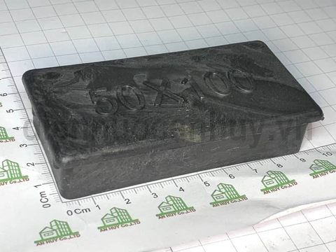 Nút nhựa chân bàn chữ nhật - 50x100mm